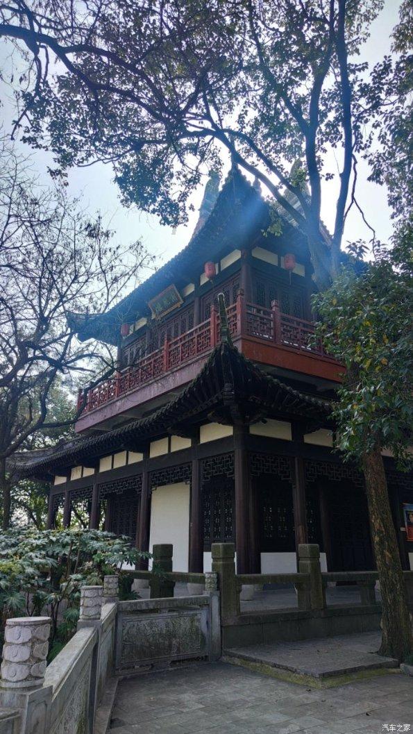关于超200头鲸鱼在澳大利亚搁浅,这到底是怎么回事呢?的最佳问答平台 - 获得专业解答的超200头鲸鱼在澳大利亚搁浅,这到底是怎么回事呢?网站